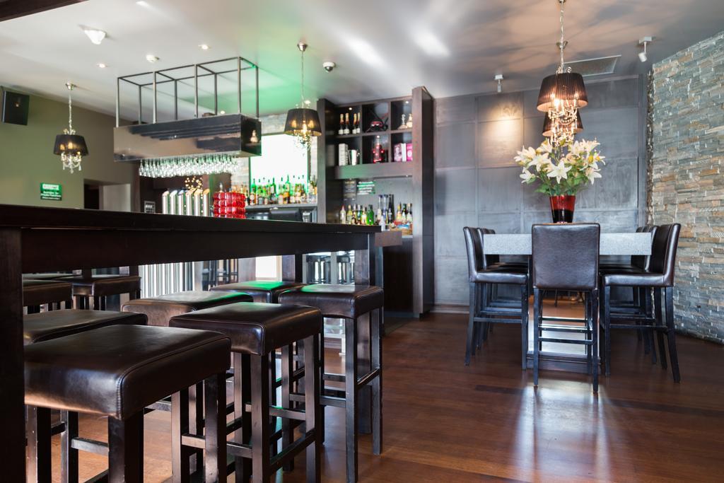 Racecourse Hotel And Motor Lodge Christchurch Ngoại thất bức ảnh