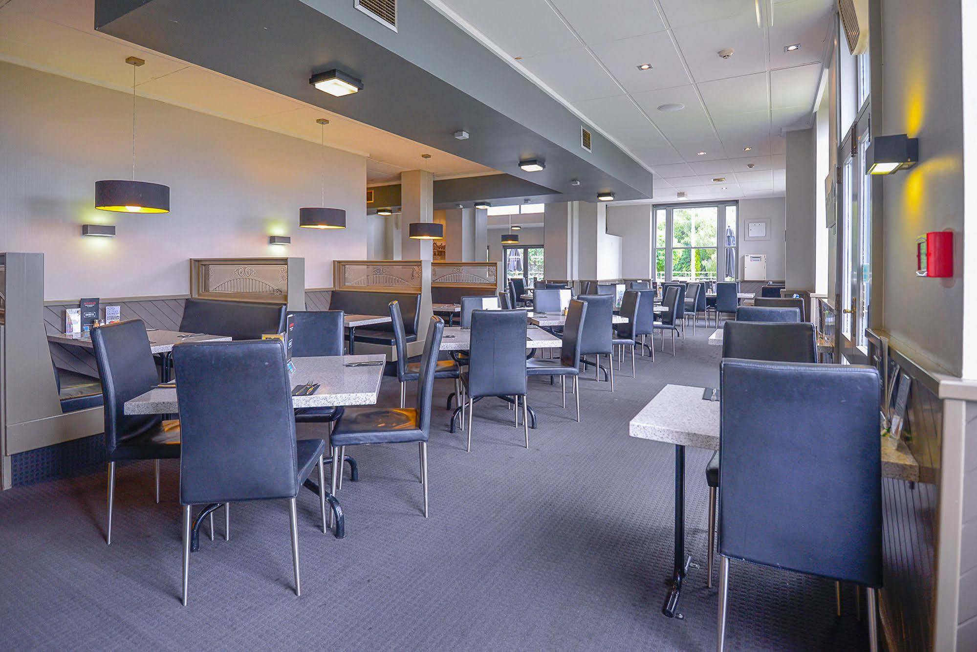 Racecourse Hotel And Motor Lodge Christchurch Ngoại thất bức ảnh