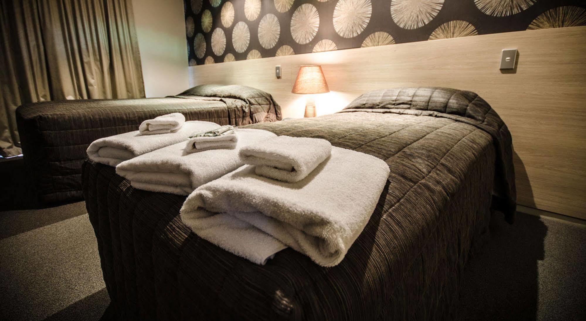 Racecourse Hotel And Motor Lodge Christchurch Ngoại thất bức ảnh
